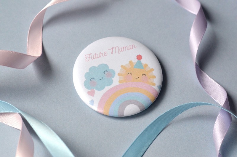 Badge Future Maman Arc-en-ciel