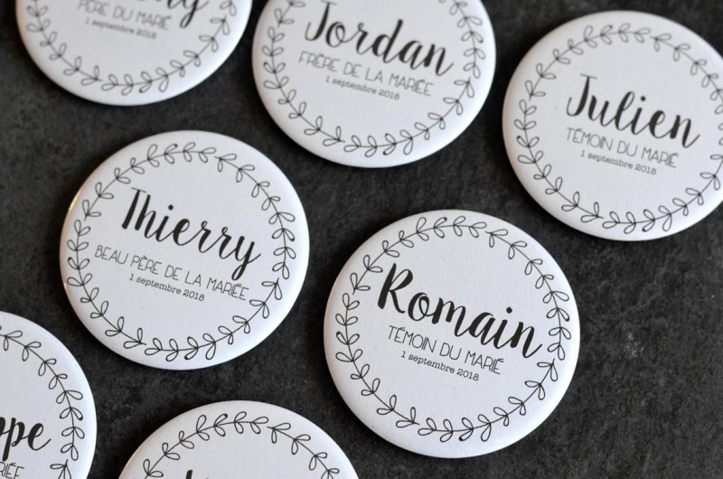 Badge Mariage Couronne de fleurs