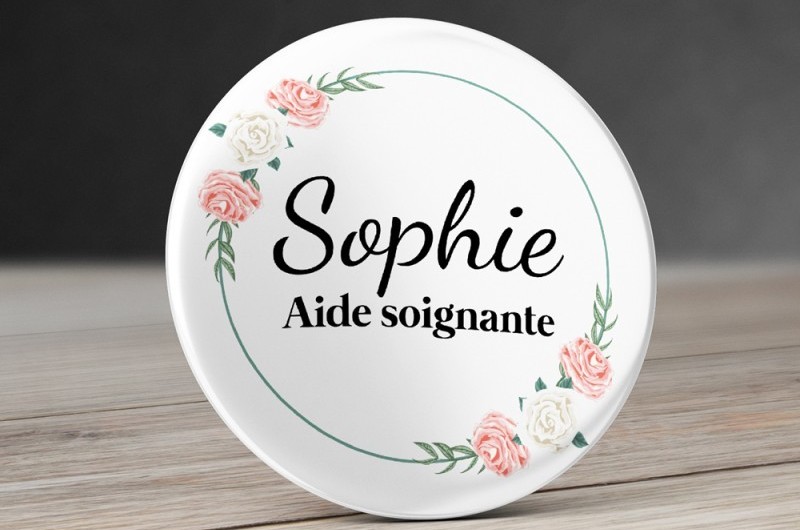 Badge personnalis&eacute; Couronne de Roses